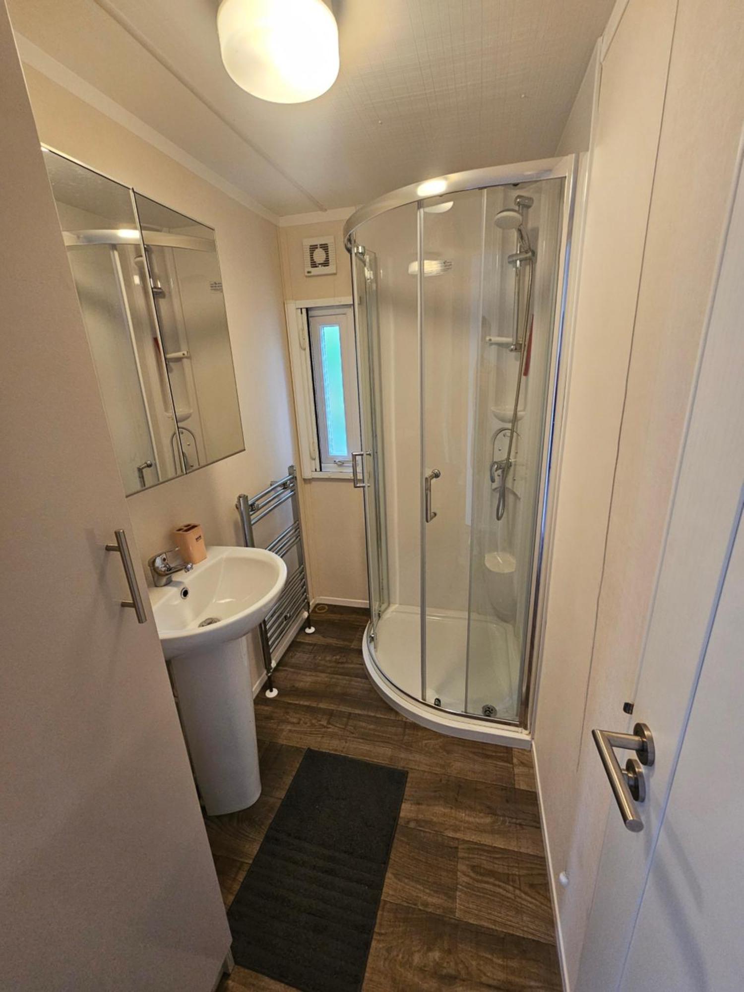 Luxe 4 Persoons Chalet Op 5 Sterren Camping Raalte Esterno foto