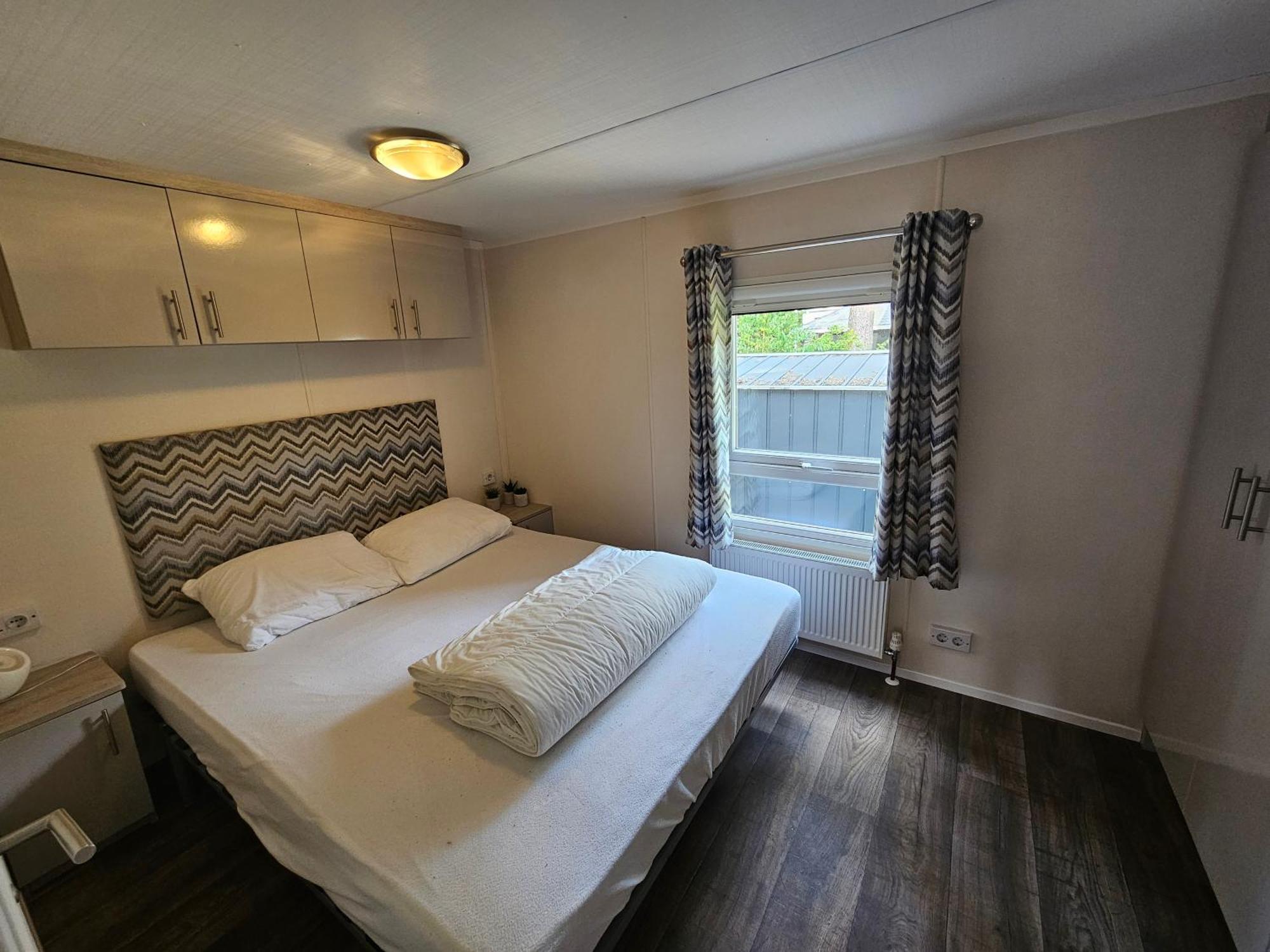 Luxe 4 Persoons Chalet Op 5 Sterren Camping Raalte Esterno foto